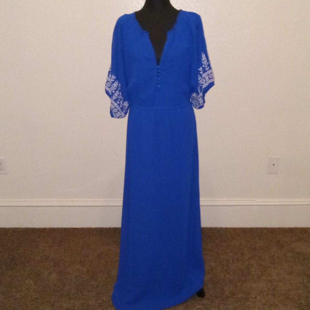 Bright blue sheer embroidered maxi dress - Picture 10 of 14